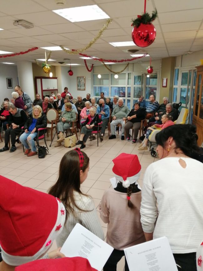 noël résidents EHPAD Robert Badoc Limoux