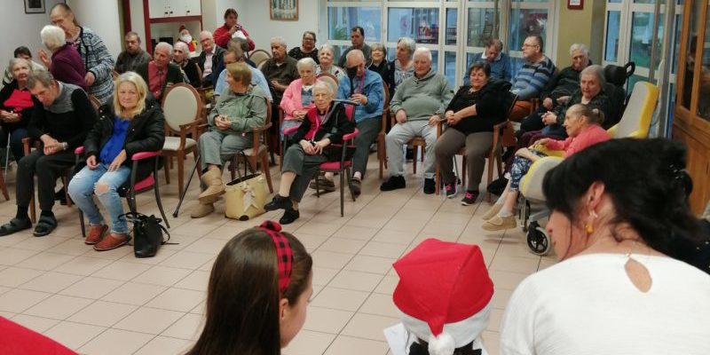 noël résidents EHPAD Robert Badoc Limoux